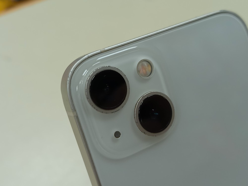 Смартфон Apple iPhone 13 128Gb