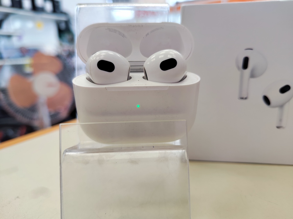 Наушники беспроводные Apple Airpods 3