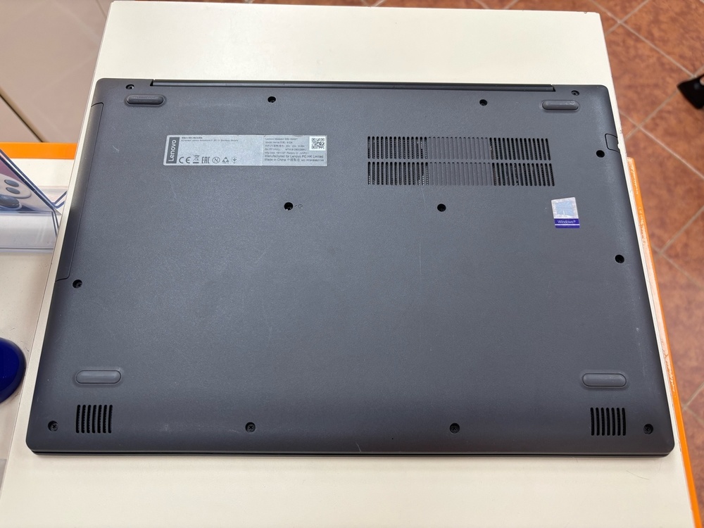 Ноутбук Lenovo Ноутбук Lenovo ideapad 330-15ast 81d6; A6-9225, Radeon R4 series, 4 Гб, Нет, 500 Гб