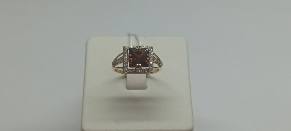 КОЛКМИ585 КОЛЬЦО С КАМНЯМИ (Au 585)