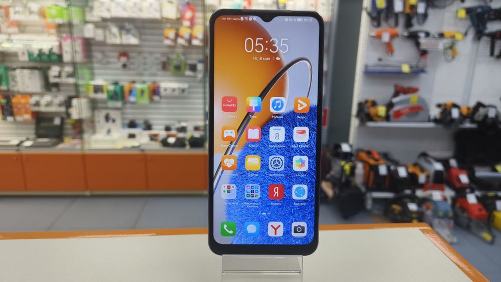 Смартфон Huawei Nova Y61 4/64