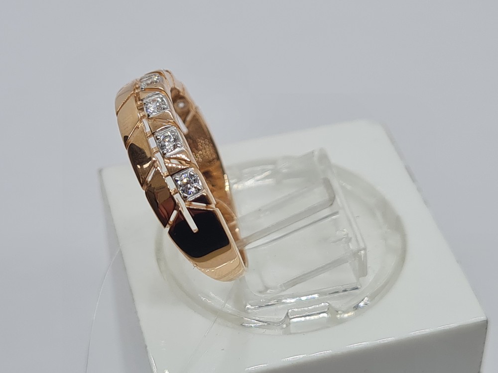 КОЛЬЦО С КАМНЯМИ (Au 585)