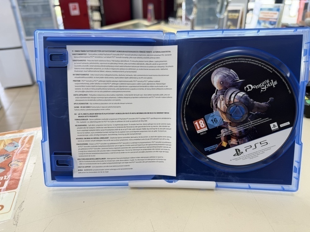 Игра Playstation 5 Demon Souls