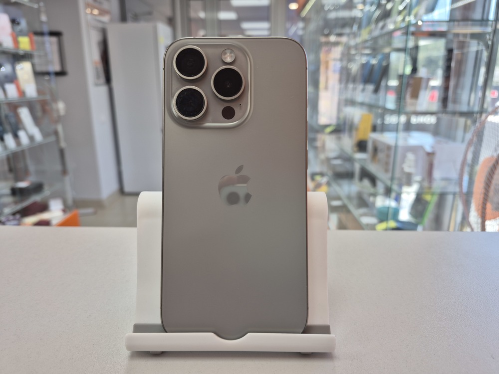 Смартфон Apple Iphone 15 Pro 128Gb
