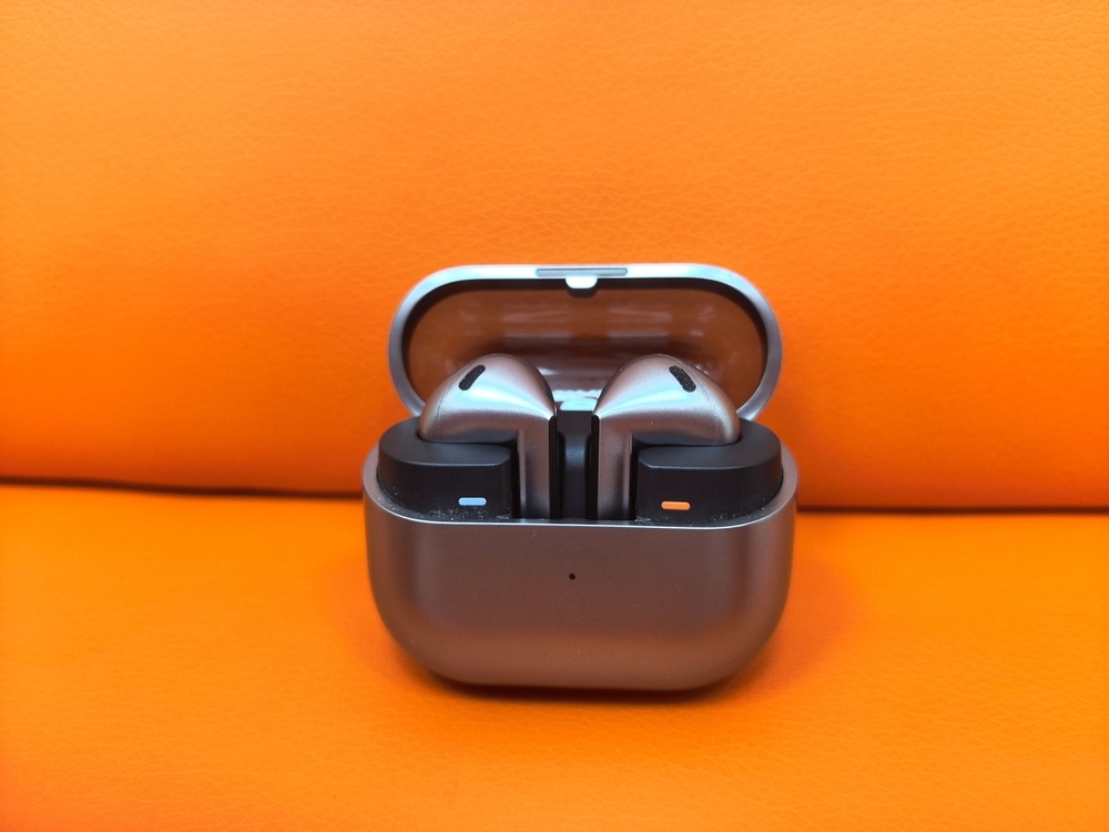 Наушники беспроводные Samsung BUDS 3
