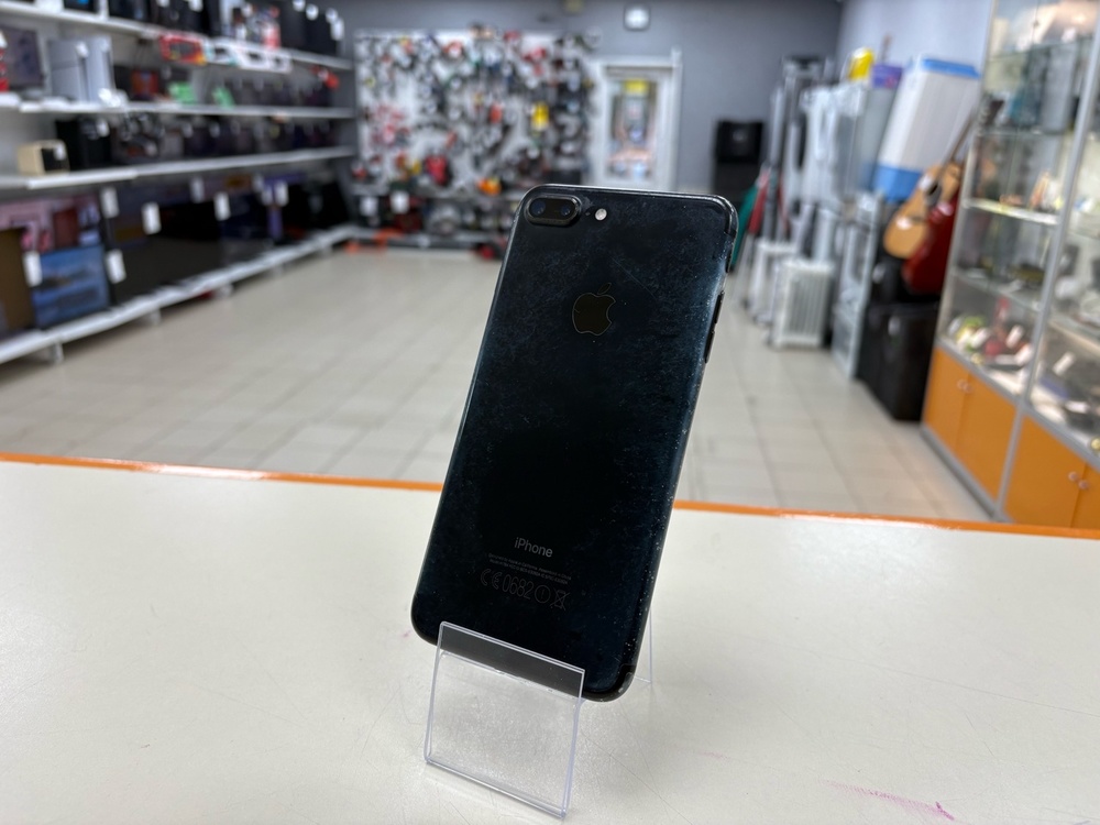 Смартфон Apple iPhone 7 Plus 64Gb
