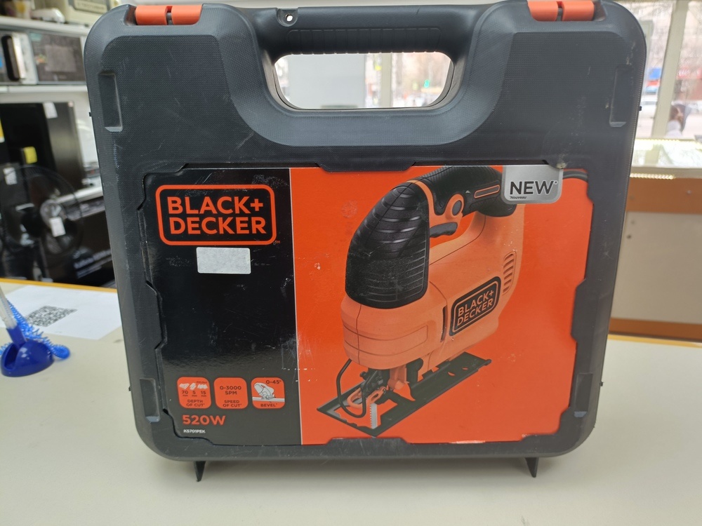 Лобзик Black & Decker KS701PE