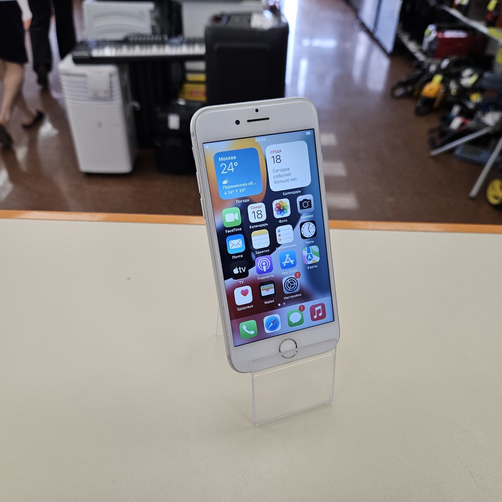 Смартфон Apple iPhone 7 32Gb