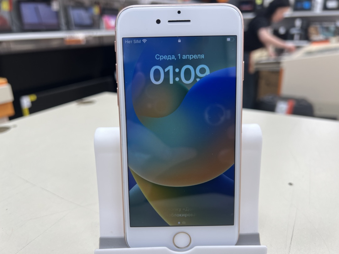 Смартфон Apple iPhone 8 64Gb