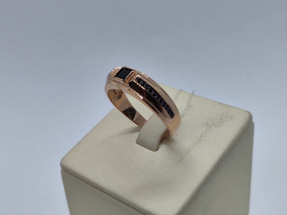 КОЛЬЦО С КАМНЯМИ (Au 585)