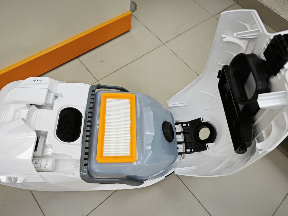 Пылесос Karcher DS 6 Plus