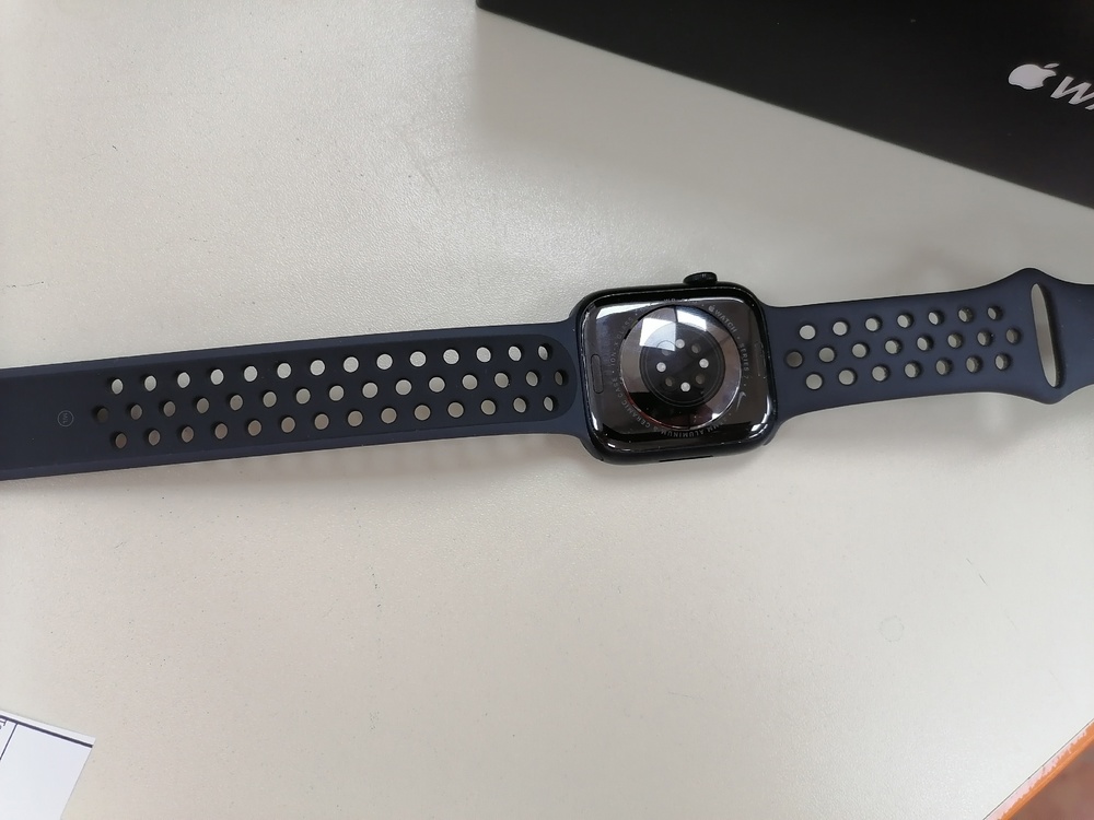 Смарт-часы Apple Watch Series 7 45mm