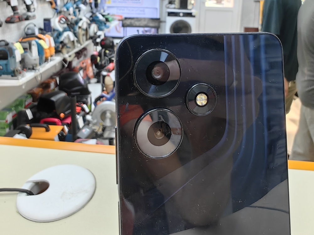 Смартфон Infinix Hot 30 4/128