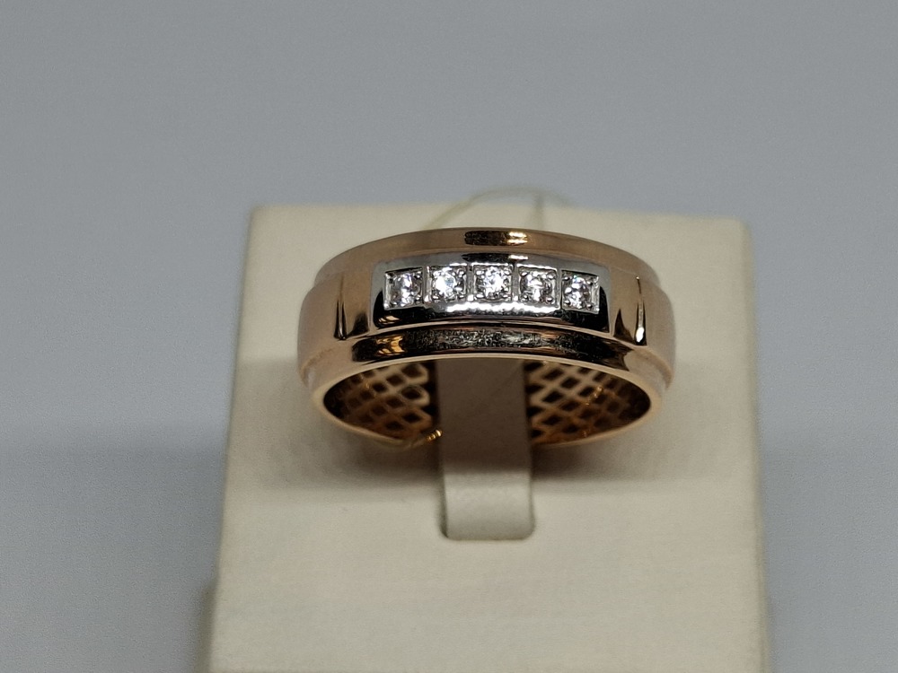 018616 КОЛЬЦО С КАМНЯМИ (Au 585)