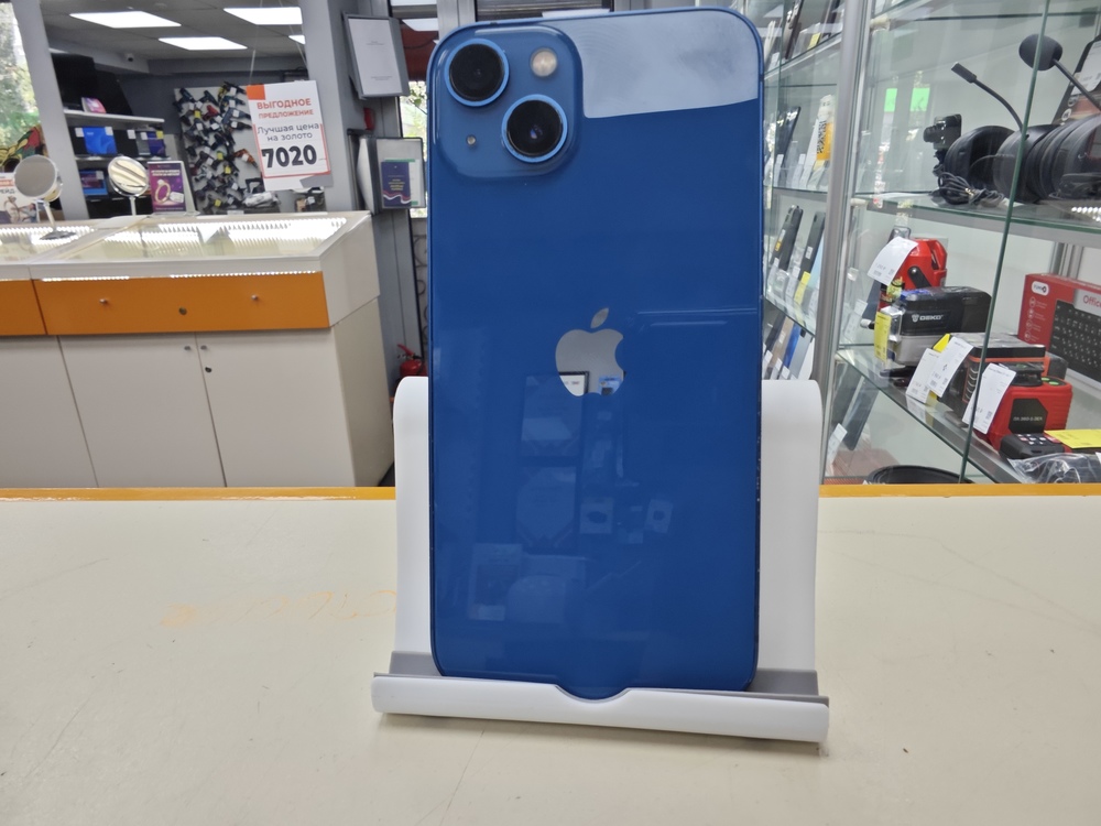 Смартфон Apple iPhone 13 128Gb