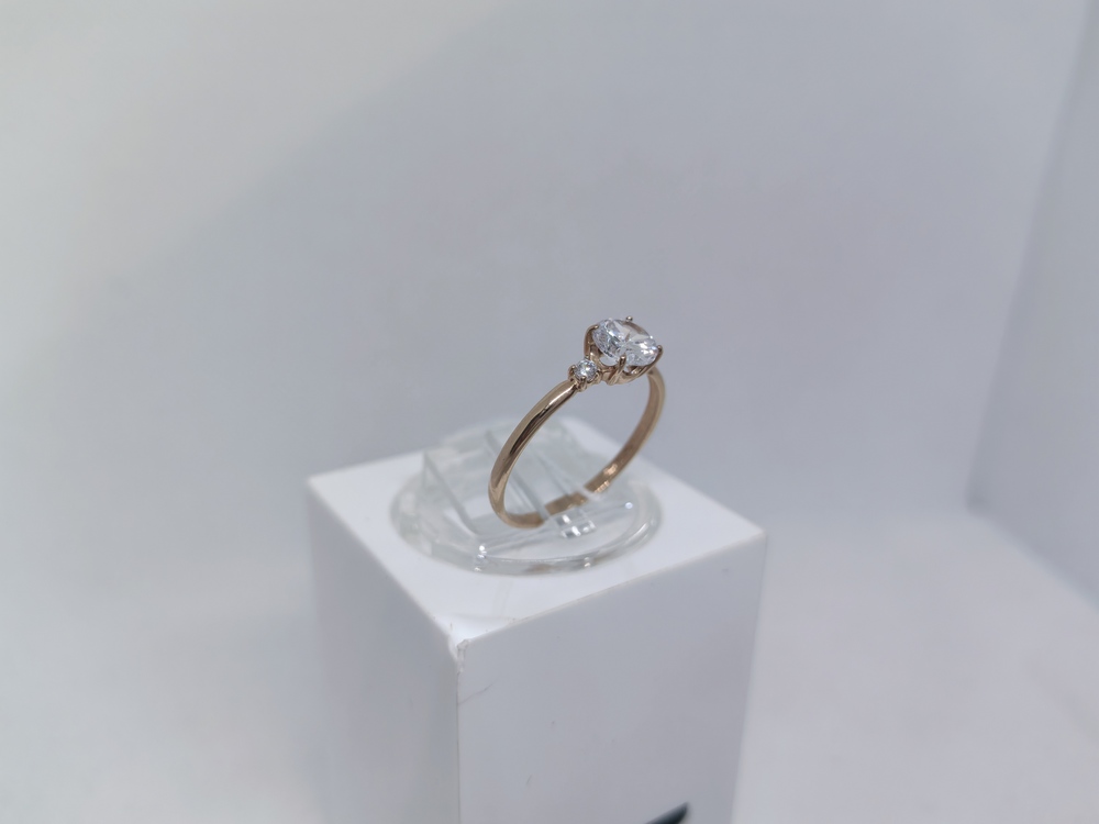 КОЛЬЦО С КАМНЯМИ (Au 585)