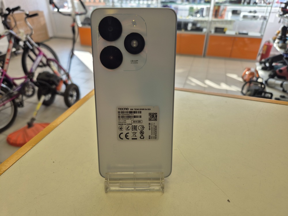 Смартфон Tecno Spark Go 2024 3/64