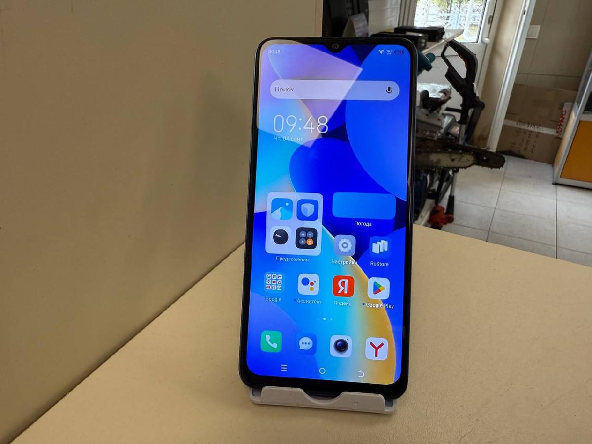 Смартфон Tecno Spark 10 4/128