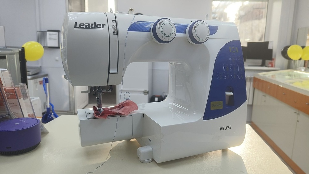 Швейная машина Leader VS 375