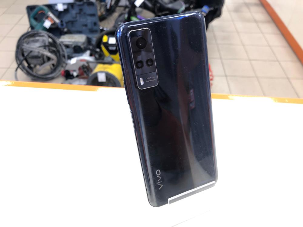 Смартфон Vivo Y31