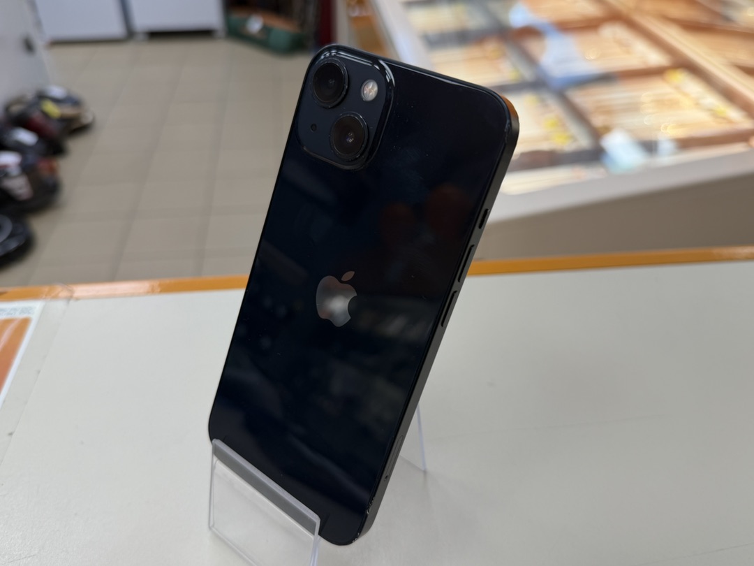 Смартфон Apple iPhone 13 128Gb