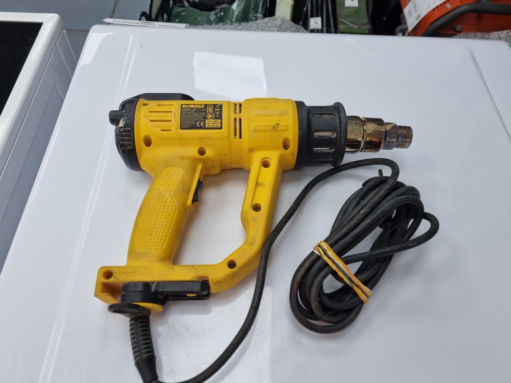 Строительный фен DeWalt D26414K