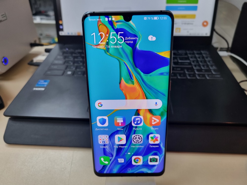 Смартфон Huawei P30 Pro