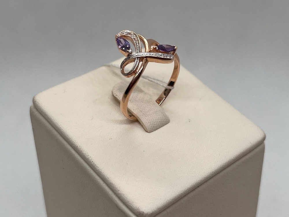 КОЛЬЦО С КАМНЯМИ (Au 585)