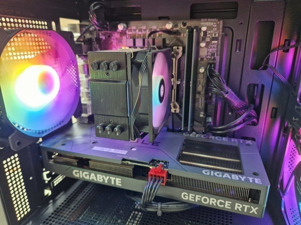 Системный блок Formoza; Core I5-12400F, Geforce RTX 4060Ti, 32 Гб, 1 Tb, Нет