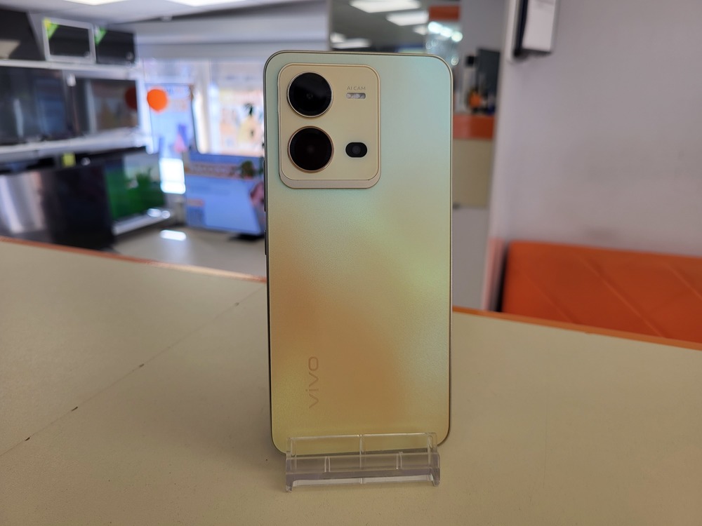 Смартфон Vivo V25e 8/128