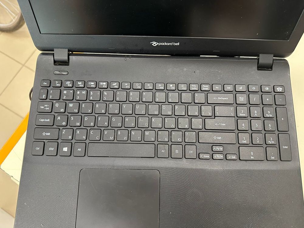 Ноутбук PACKARD BELL N15W4; Pentium N3700, HD Graphics, 4 Гб, 500 Гб