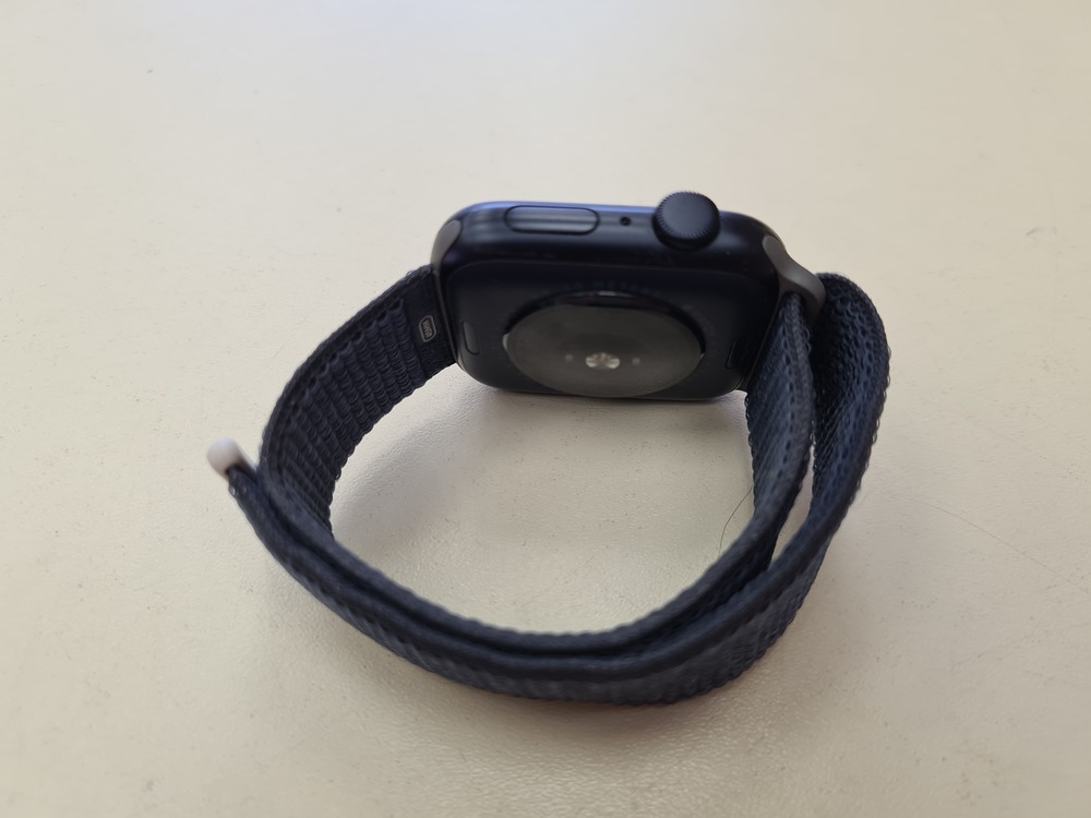 Смарт-часы Apple Watch SE 2022 44mm