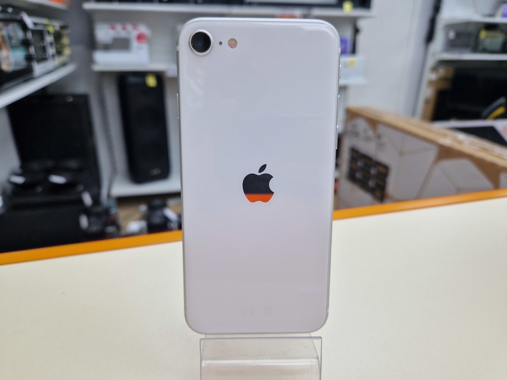 Смартфон Apple iPhone SE 2020 128Gb