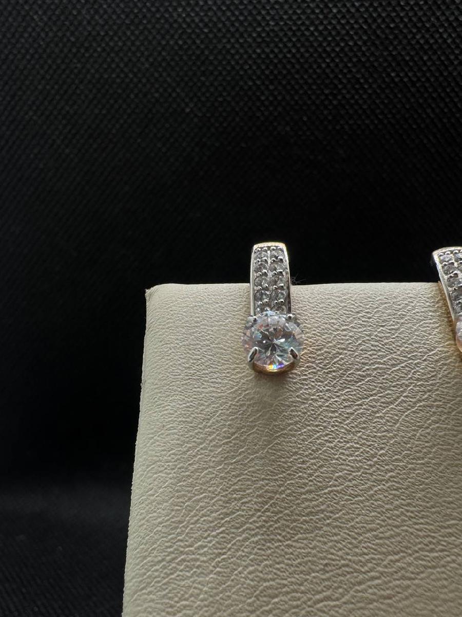 СЕРЬГИ С КАМНЯМИ (Au 585)