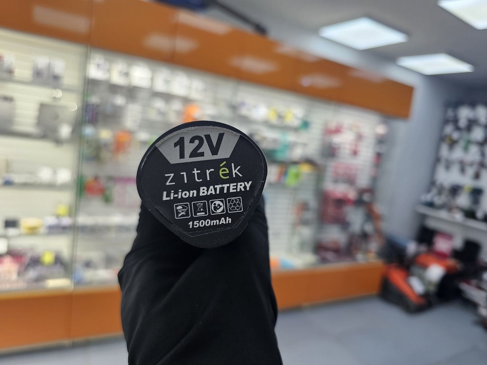 Шуруповерт Zitrek Green 12v