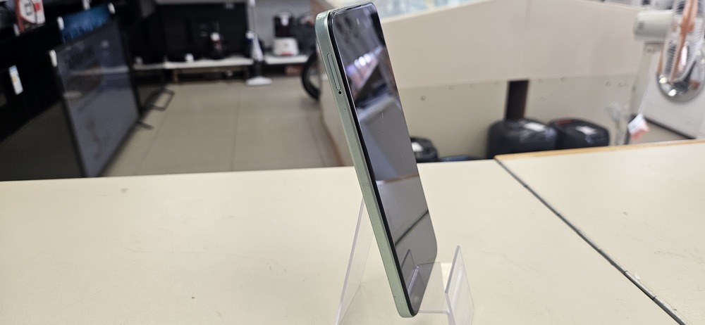 Смартфон Infinix HOT 50i 6/128