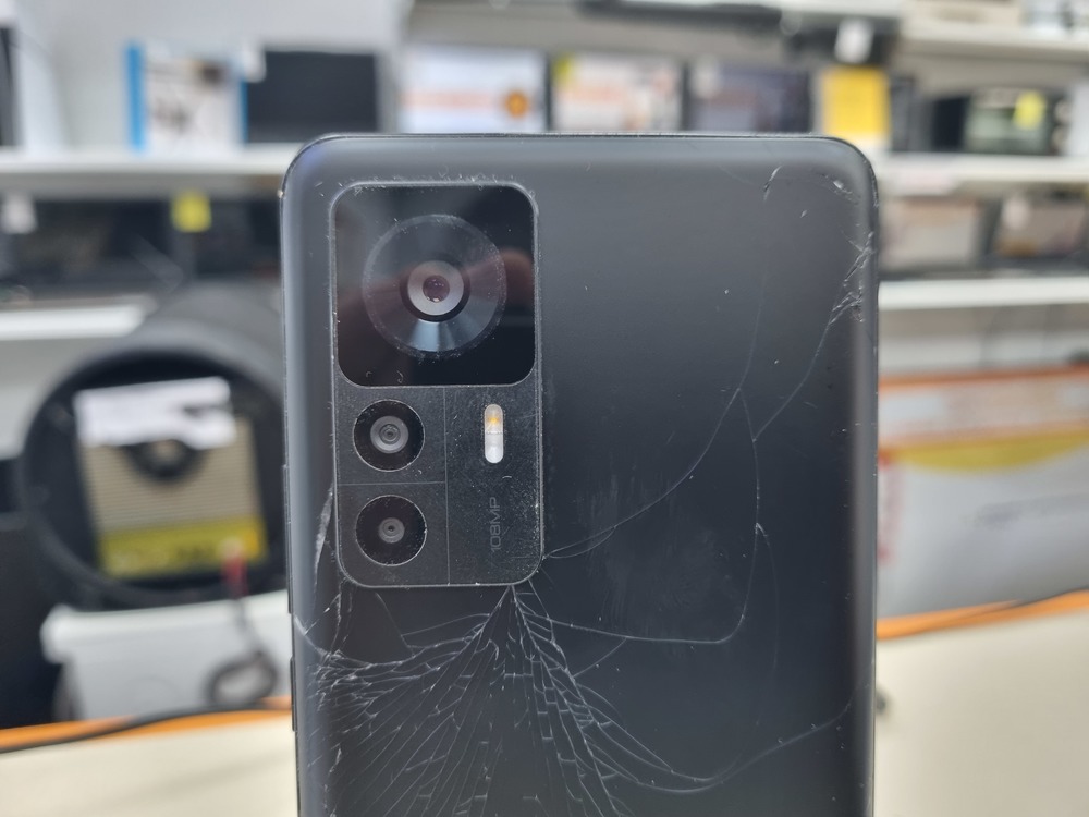 Смартфон Xiaomi 12T 8/128