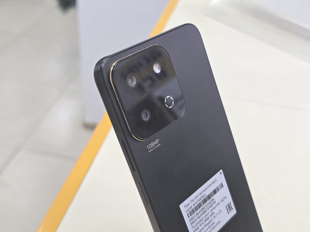 Смартфон Honor X7C 8/256