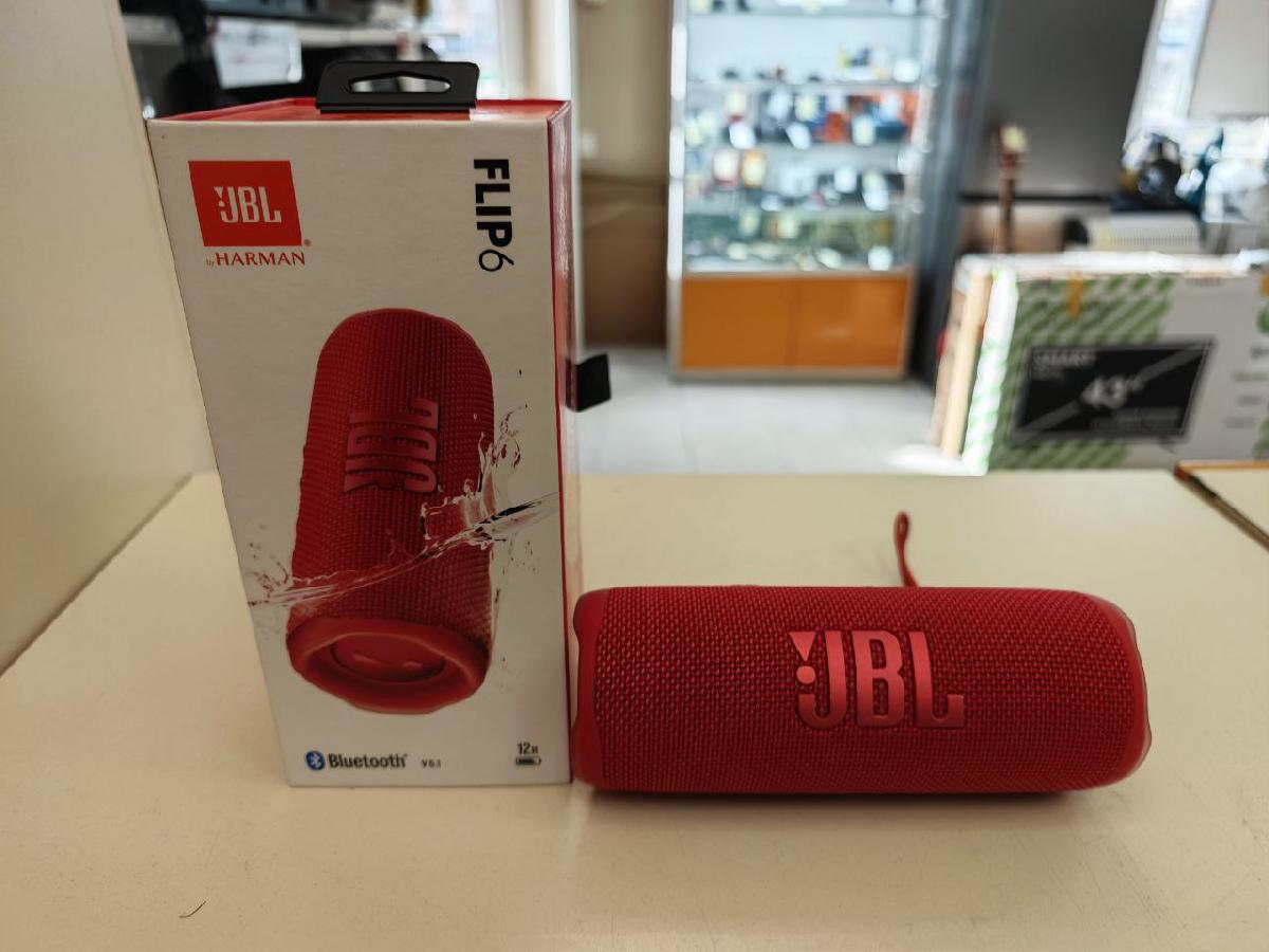 Портативная акустика JBL Flip 6;