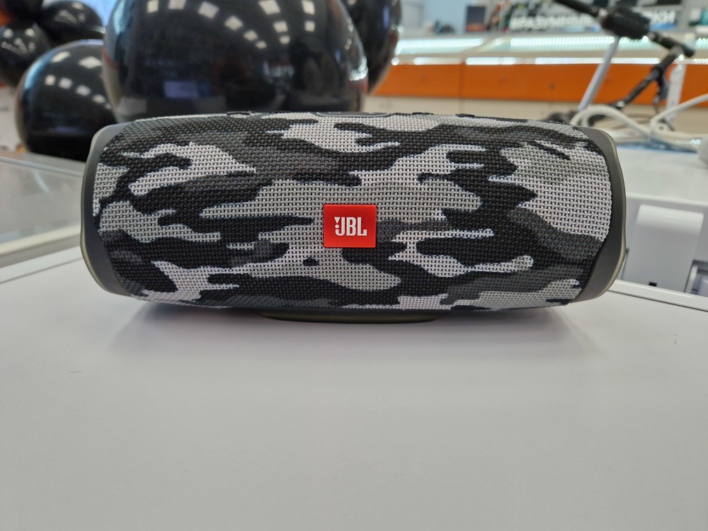 Портативная акустика JBL CHARGE 4