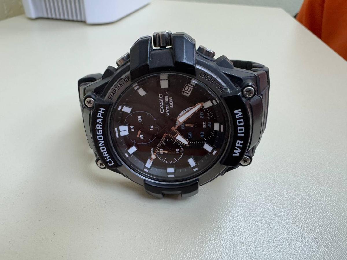Часы наручные Casio MCW-110H