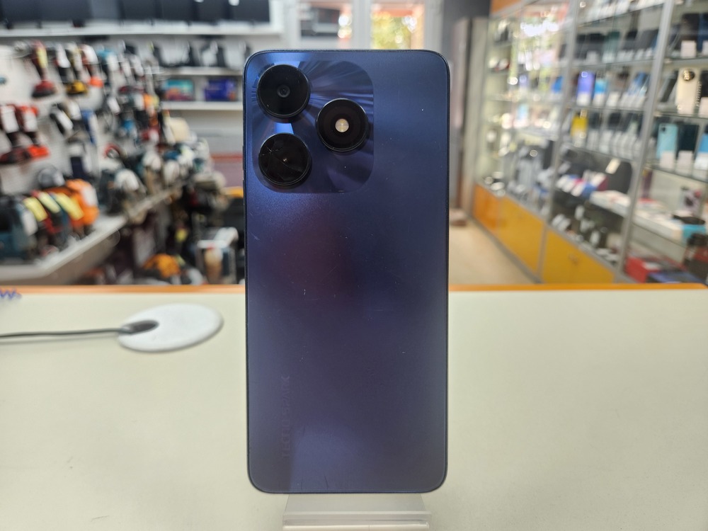 Смартфон Tecno Spark 10 8/128