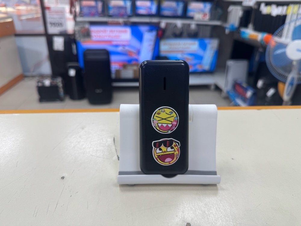 Мобильный телефон Maxvi C30