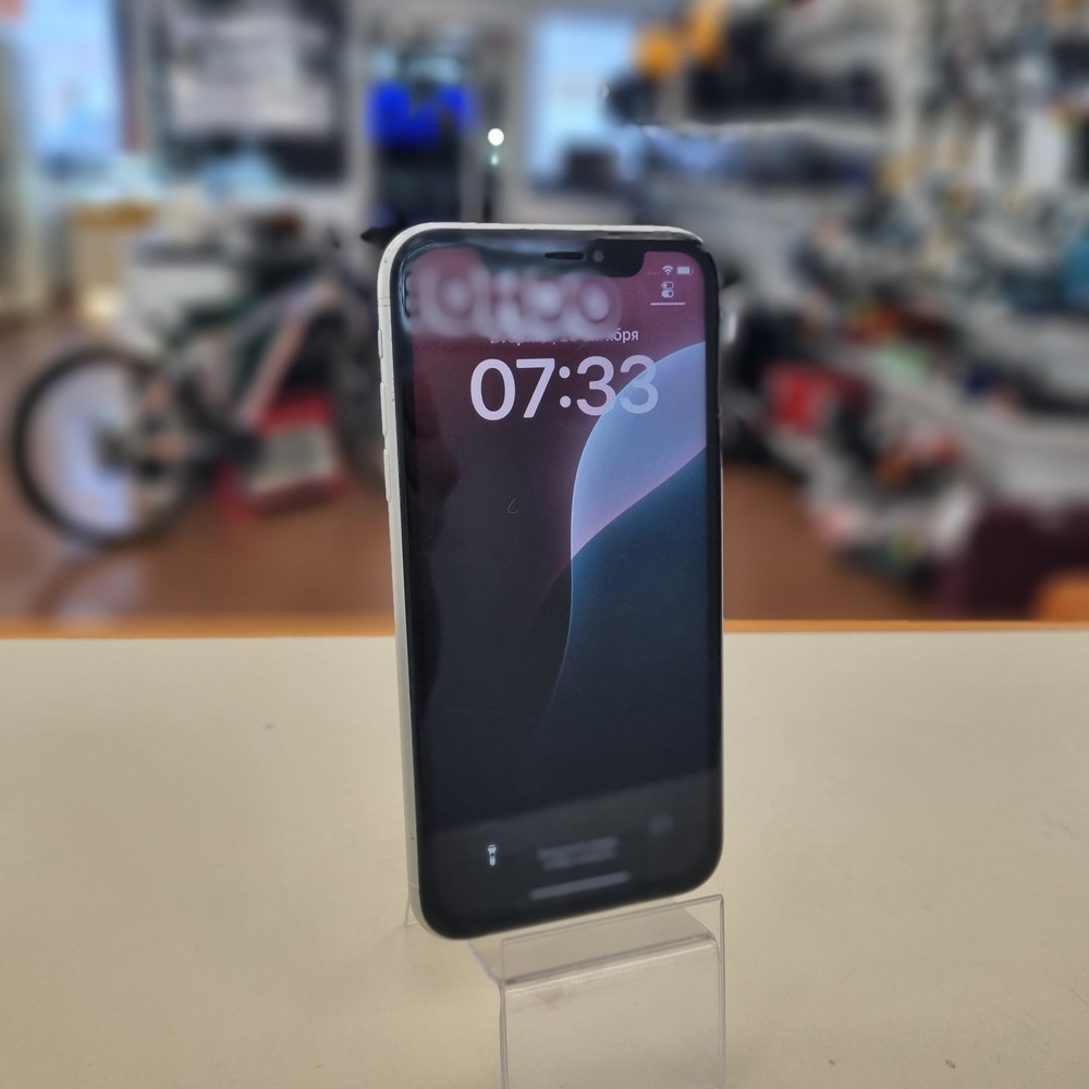 Смартфон Apple iPhone Xr 64Gb