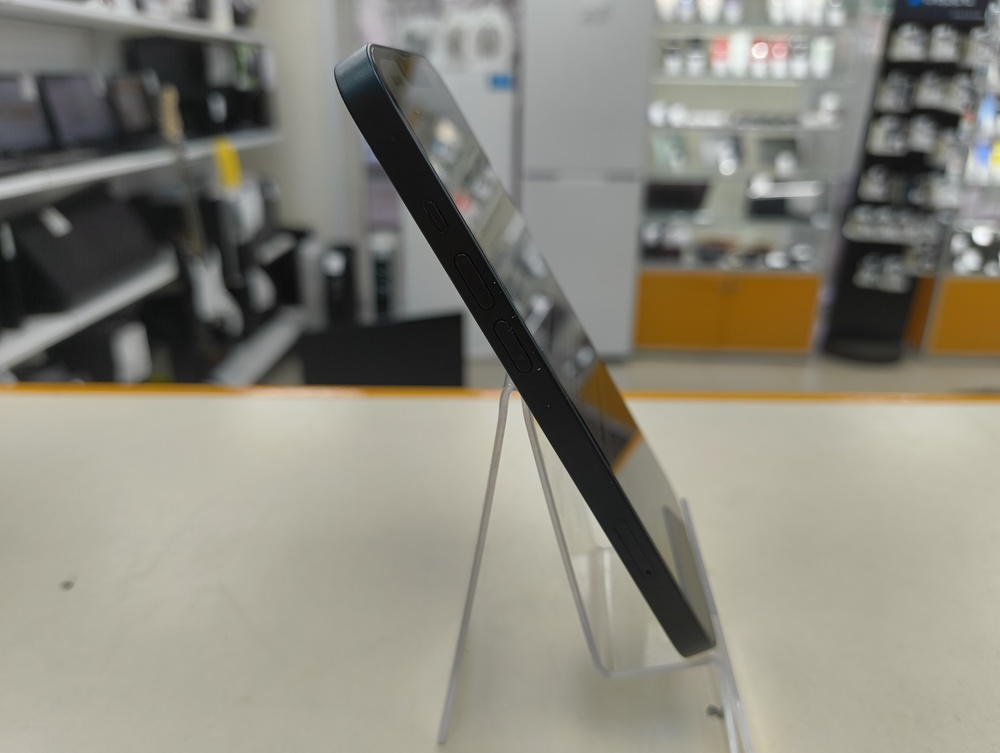 Смартфон Apple Iphone 14 128Gb