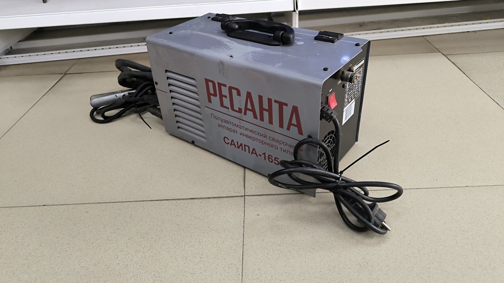 Сварочный аппарат Ресанта ПОЛУАВТОМАТ-САИПА-165