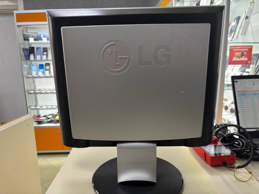 Монитор LG L1730S