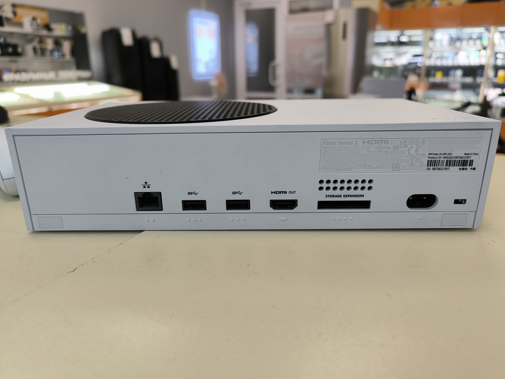 Игровая приставка Xbox Series S 512Gb SSD Игровая приставка Xbox Series S 512Gb SSD