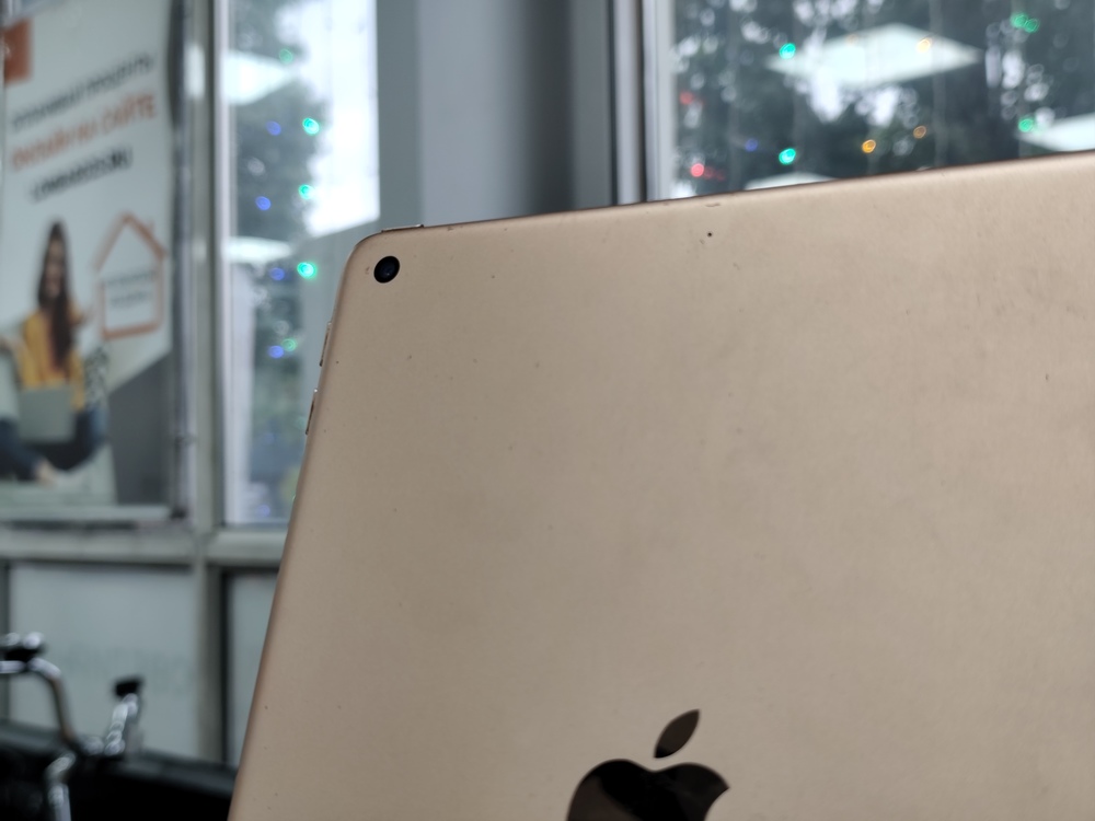 Планшет Apple IPad 6 32 ГБ A1893 (Wi-Fi)