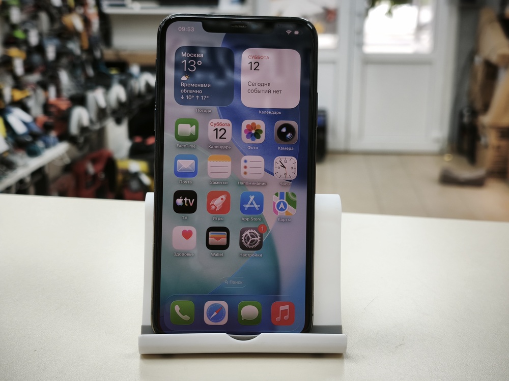 Смартфон Apple iPhone 11 Pro Max 64Gb